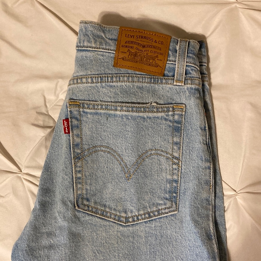 Levi jeans